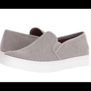 Steve Madden Zarayy Light Grey Slip Ons